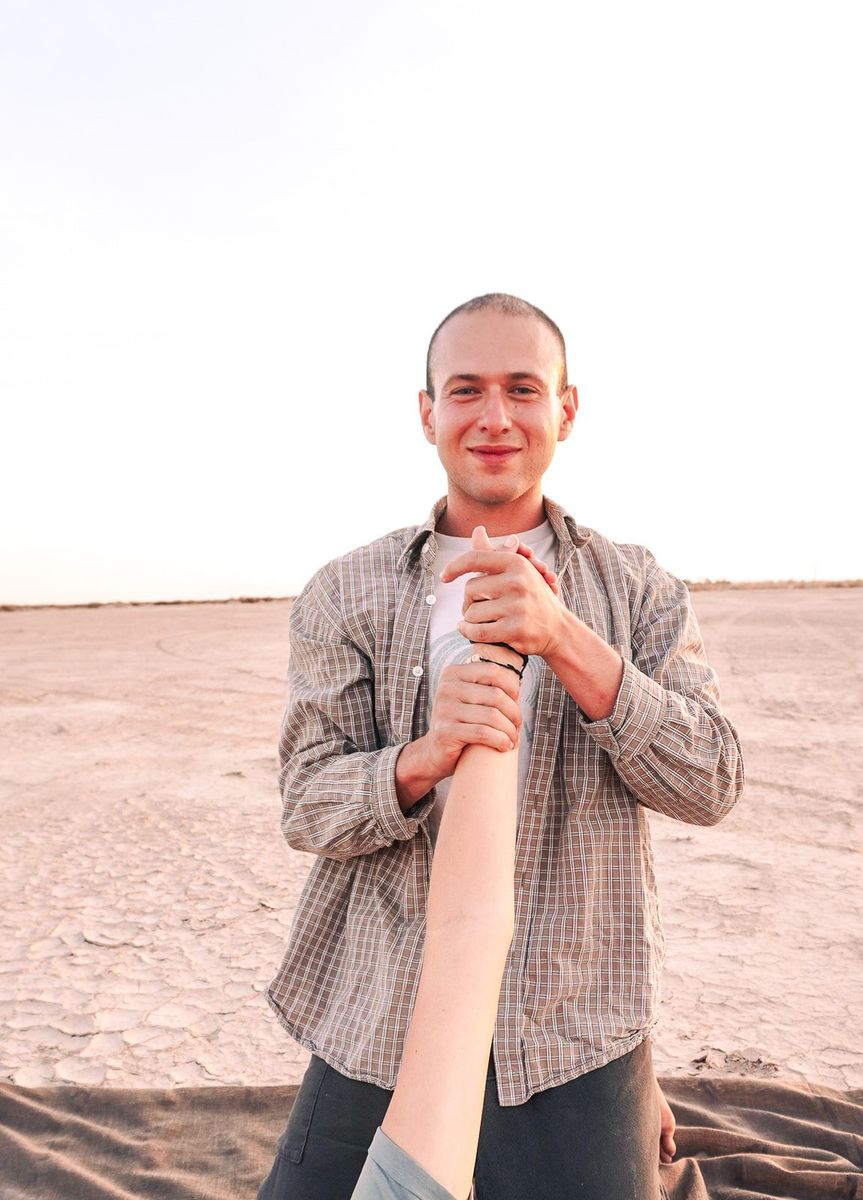 samuel — bodywork in the desert